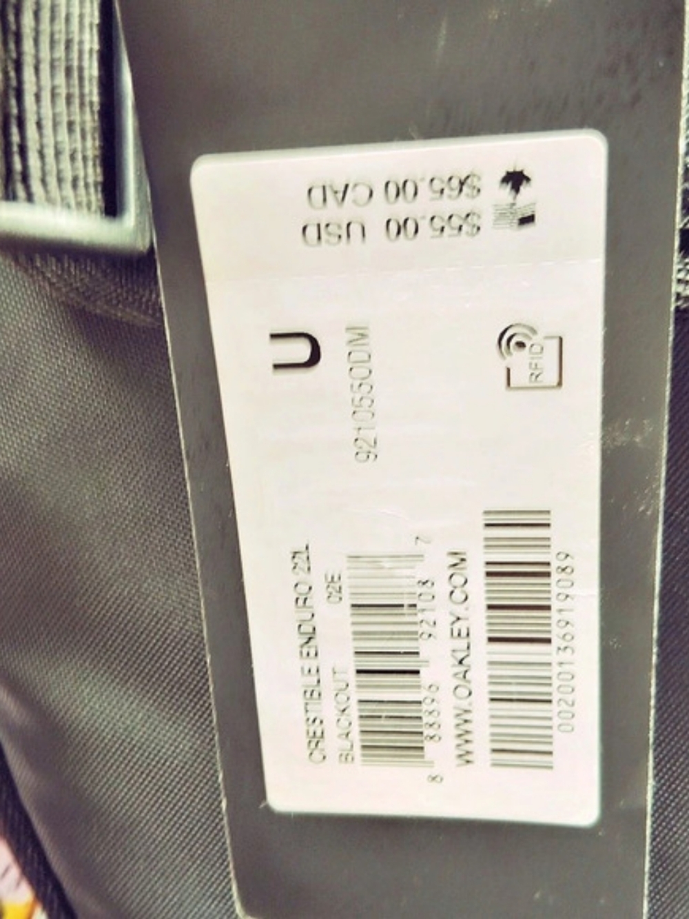 Oakley Essentials Encoder Black Backpack NWT - Picture 3 of 4